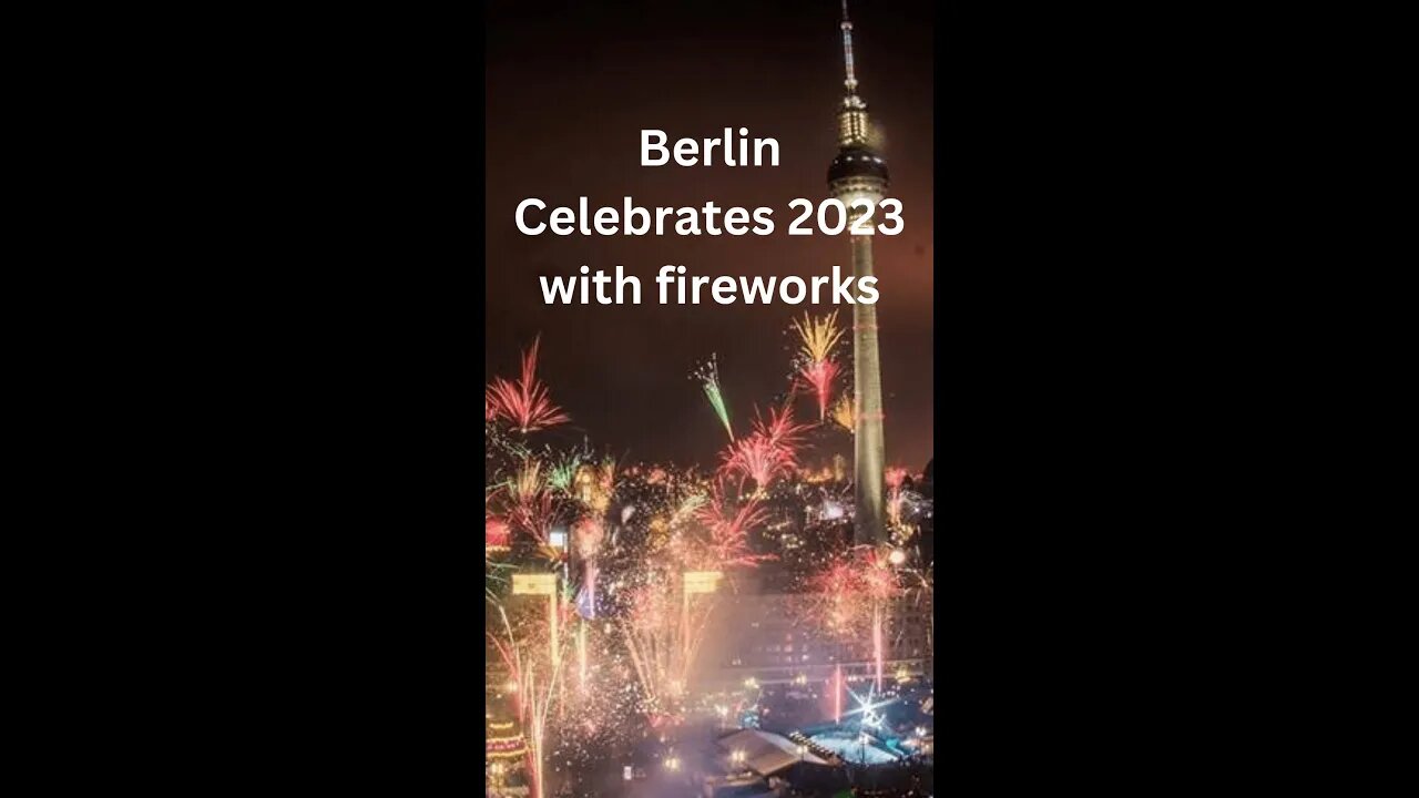 New year's 2023: Berlin welcomes new year with Fireworks#shorts