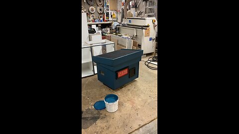 Outdoor cat house