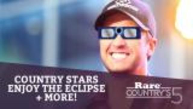 Country stars enjoy the eclipse + More | Rare Country's 5