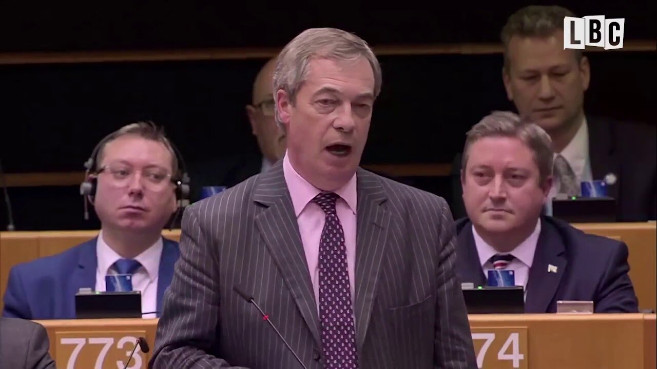 Último Discurso de Nigel Farage no Parlamento da União Europeia [LEGENDADO]