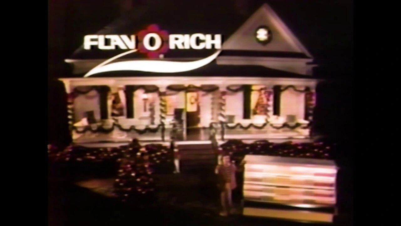 Ray Stevens - Flav-O-Rich Commercial (Christmas Porch)