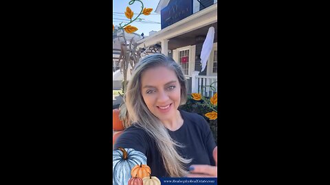 Pumpkin, spice, and everything nice! 💙Realsophy Real Estate 🎃🍂🌻