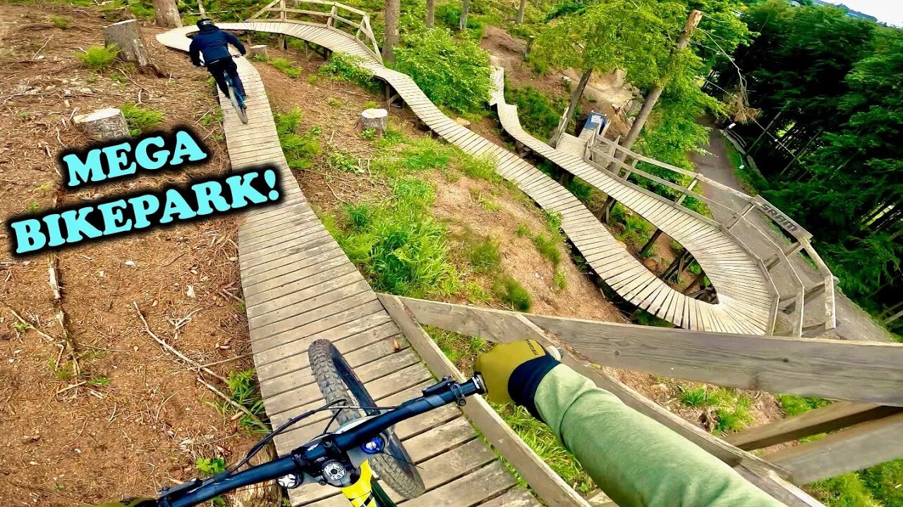 We Ride the MEGA Bikepark at IXS DIRTMASTERS Winterberg!