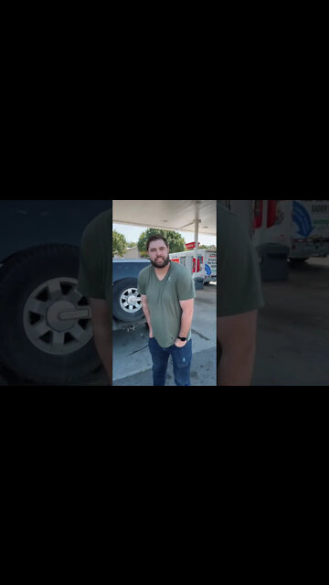 Pastor Pays For Everyone’s Gas