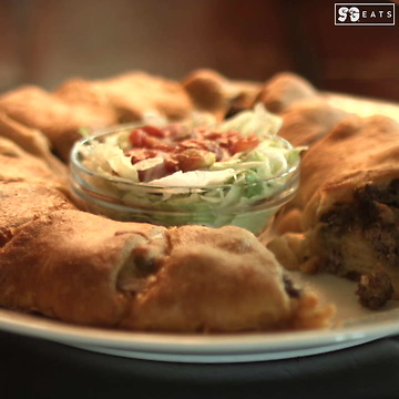 SG EATS: Venison Taco Ring