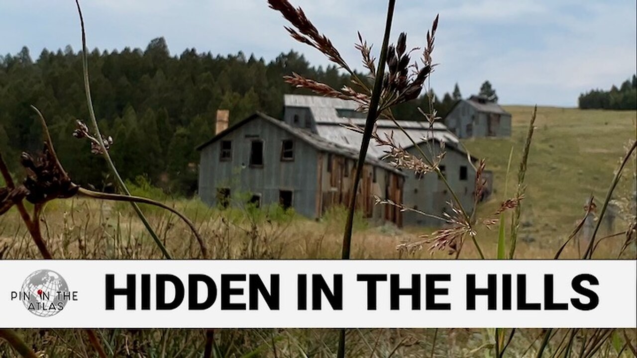 Comet Ghost Town - Hidden in the Hills