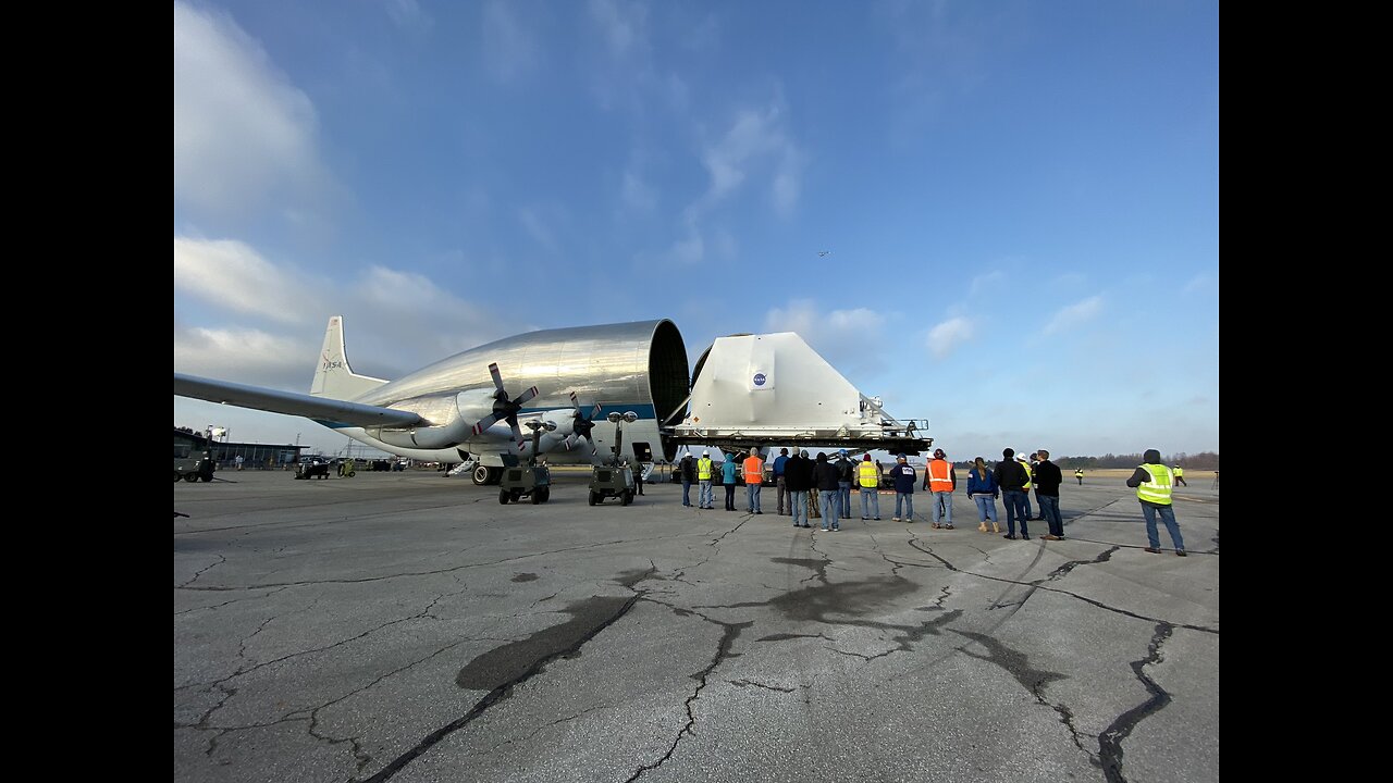 Orion spacecraft arrives in Mansfield