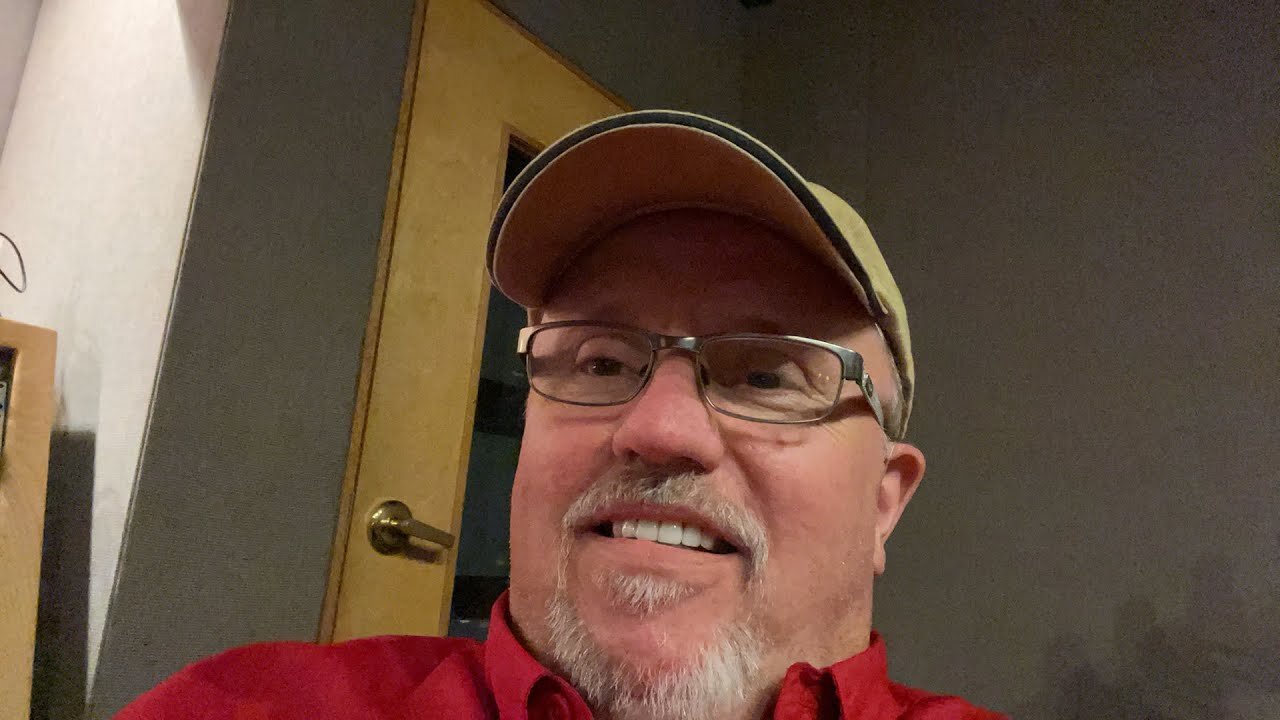 Breaking: “Reading Hemingway”