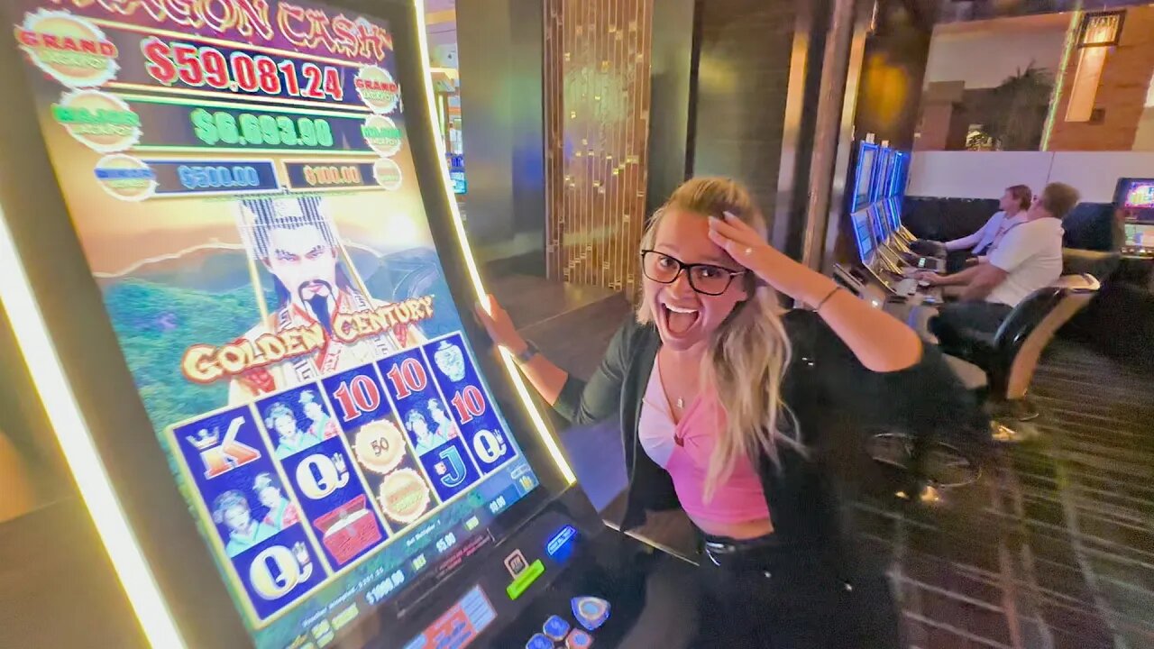 She Played High Limit Slots At Red Rock Las Vegas! ($1000 IN!!!)