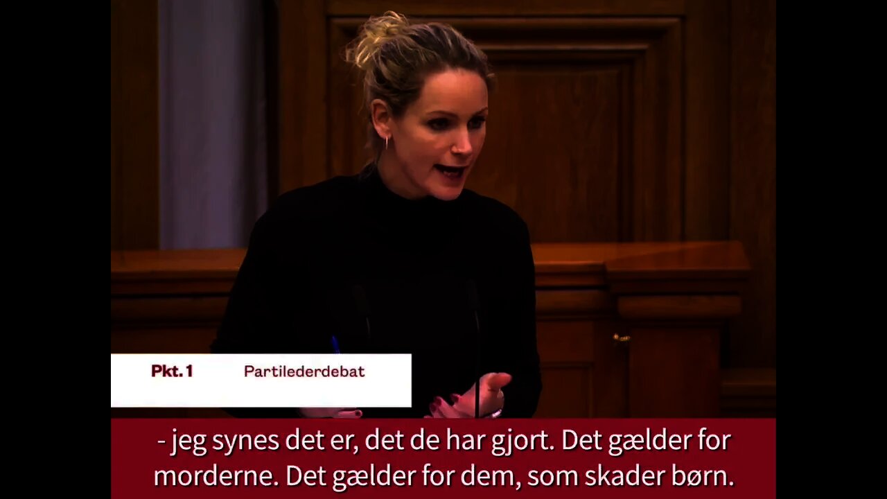 Den onde kommunist Pernille Skipper synes at muslimske terrorister skal lukkes ind i Danmark.