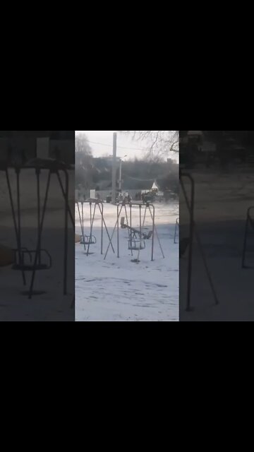 ★★★ Russian soldiers come under fire in Kharkiv