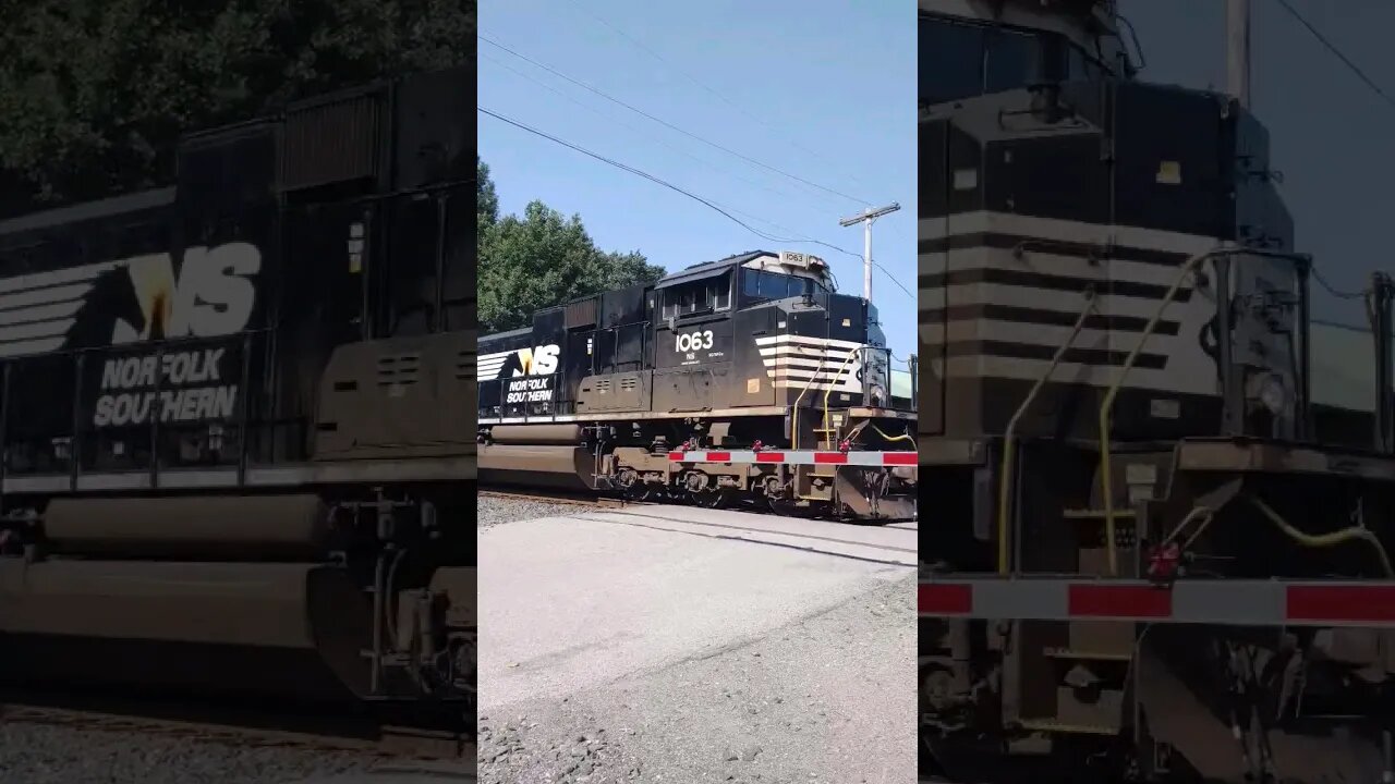 this train was flying. #train #youtubeshorts #short #revello608