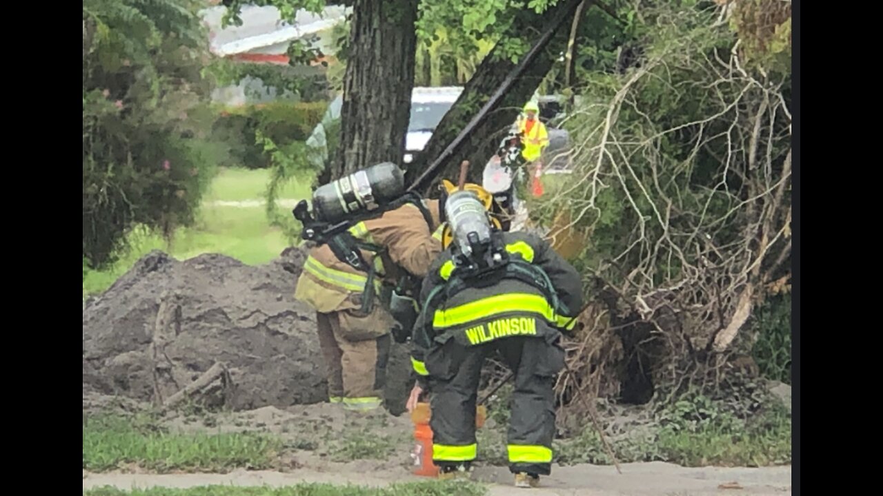 Gas leak prompts evacuation, road closure in Port St. Lucie