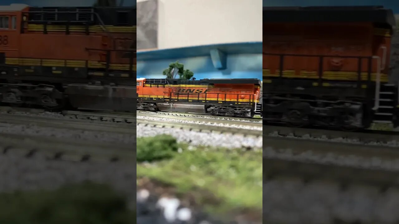 N Scale BNSF power move