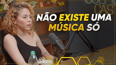 A MÚSICA QUE MARIA PONTO CANTARIA PARA ELA MESMO DE DEZ ANOS ATRÁS