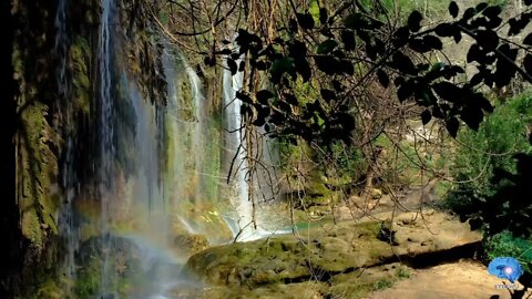 eYe KWU - Don't Go Chasing Waterfalls (Soothing Relaxing Meditation & Yoga Healing Spirit Soul)