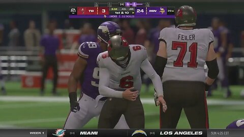 Madden 24 QB Sack and Fumble Player Celebrates Instead of Recovery Fumble