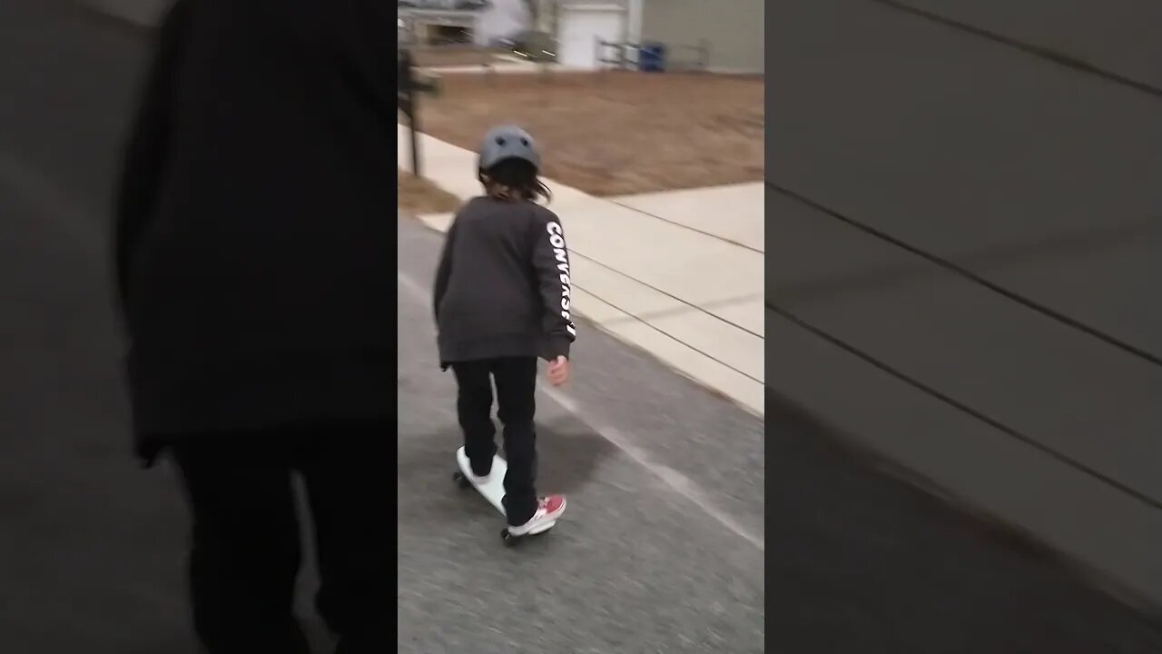 Hill bombing on a Penny Board