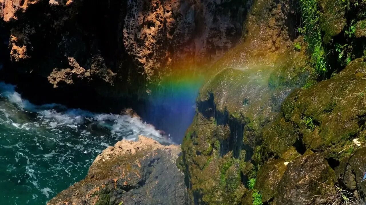 Ocean sounds. Rainbow and Waterfall. Relaxing Wave Sounds