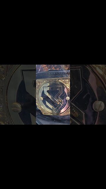 Seth Rollins Has A New Set Of Custom Sideplates! #shorts