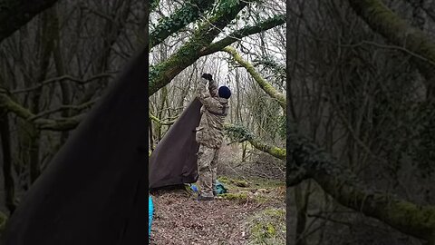 Removing the DD hammocks 3x3 tarp from the ridgeline. Dartmoor 26th March 2023