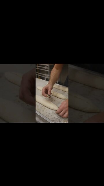 🥖 baguette scoring #shorts