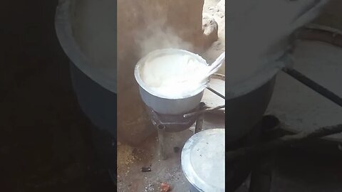 veja como é feita a famosa Chima na africa 😰 #shortsvideo