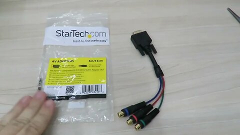 Cabo VGA HD15 (M) para RCA Vídeo Componente (F) de 15 cm - Startech.com HD15CPNTMF