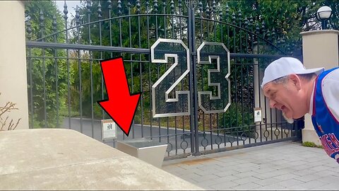 Tour of Michael Jordan’s House ￼