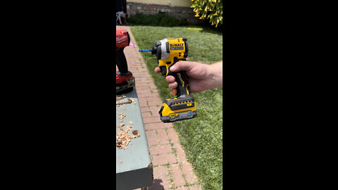 Dewalt atomic impact driver