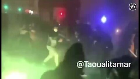 French Police getting handled by anti-vaccine mandate protesters.The world is fighting back