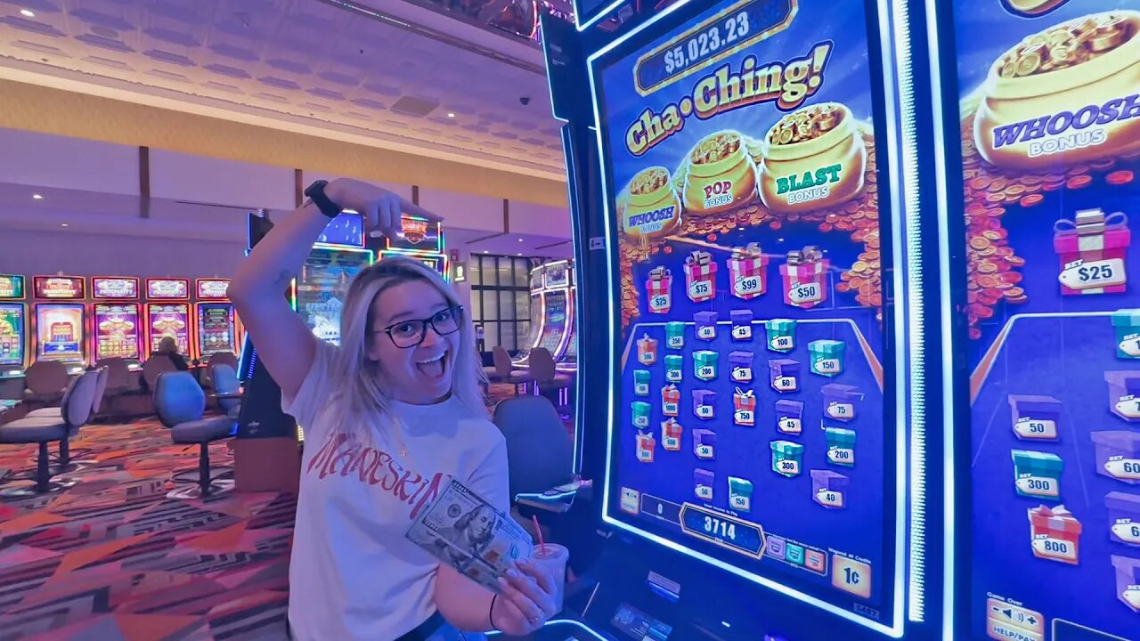 Does Fremont Casino Have The Loosest Slots In Las Vegas?!