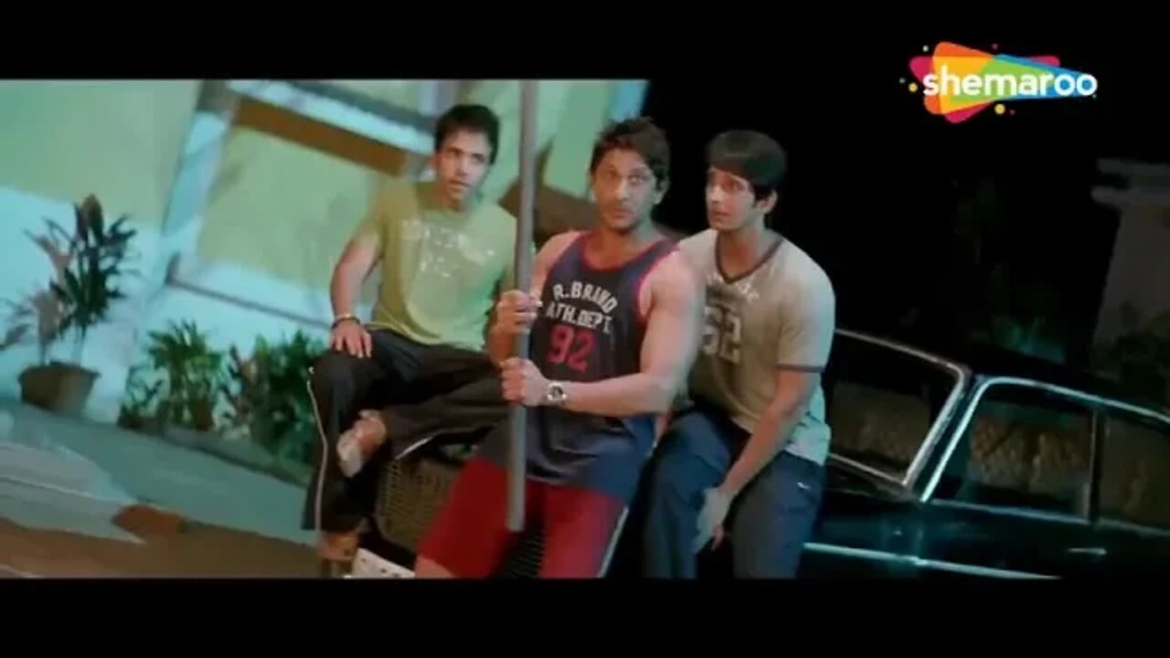 Ye gopal ke bacche ka kuch karna padega Golmaal Fun Unlimited Ajay Devgan, Arshad Sharman Tusshar @