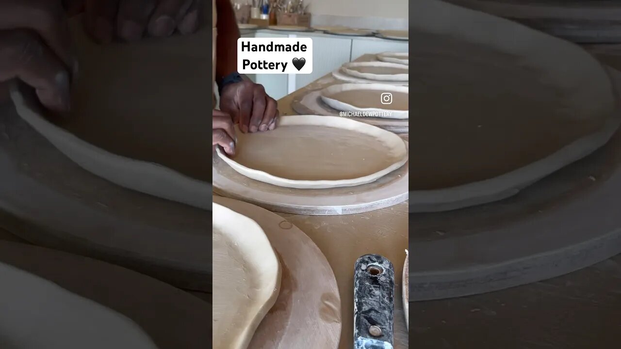 Handmade pottery #handmadeceramics #ceramic #studiopottery #ceramics #bluepottery #handmadepottery