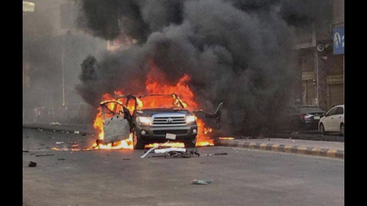 Car Blast.when traveling. Must watch.😨😨