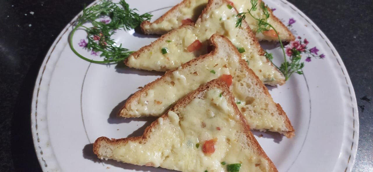 Chilli cheese toast