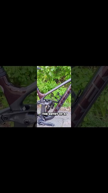 Uncovering the Insane Features of the Second-Gen Trek Slash Bike