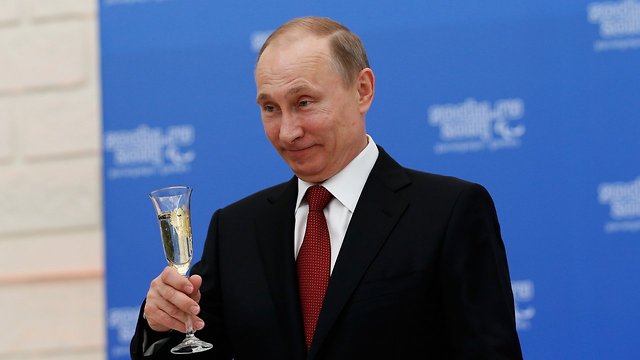 Trump Criticized For Congratulating Putin On Sunday's Election Win