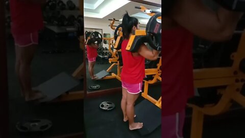 Machine Standing Calf Raise May Tita