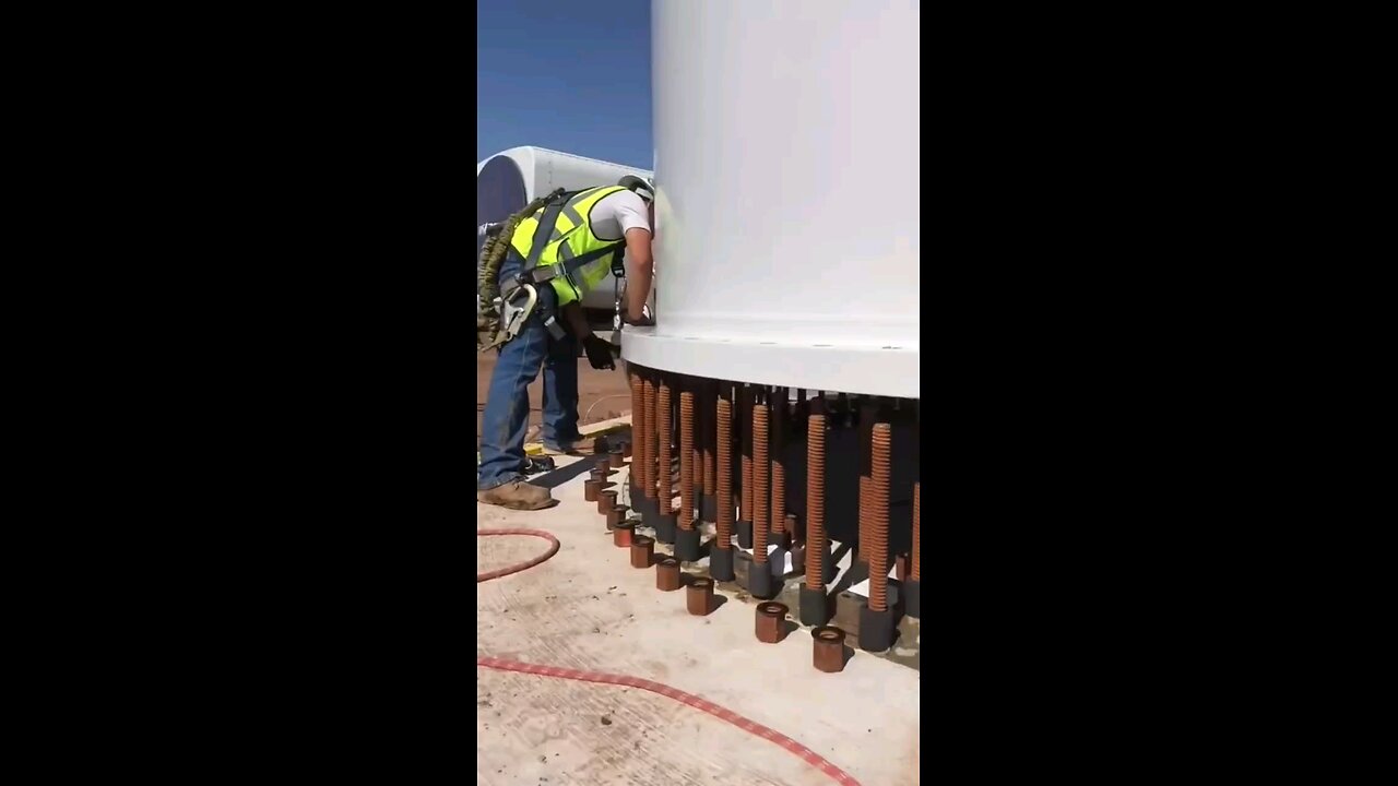 Installation of the largest large parts in power plants