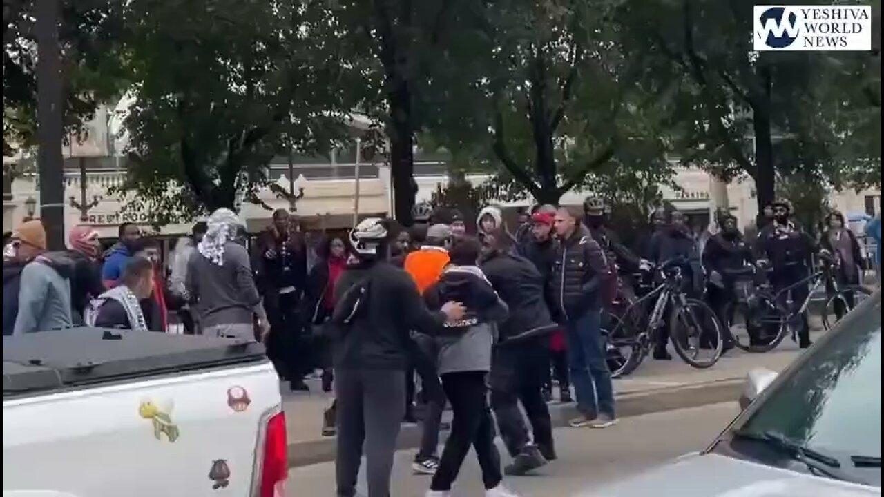 Black Hebrew Israelites engaged in violent confrontations with pro-Palestinian supporters in Chicago