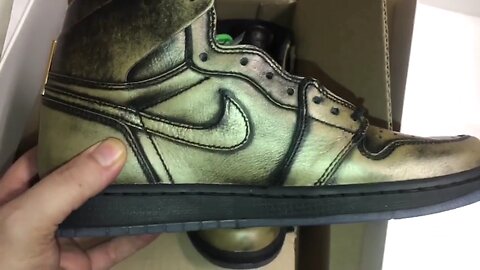 19,400 Pairs Made: Air Jordan 1 "WINGS" REVIEW/UNBOXING