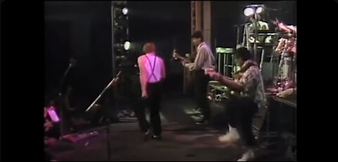 Who Do You Want To Be - Studio version - Danny Elfman and Oingo Boingo