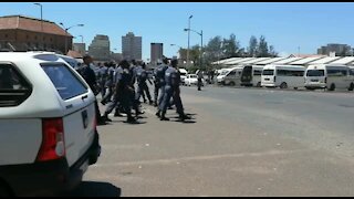 DUT students hand over memorandum at city hall following peaceful march (Jjm)