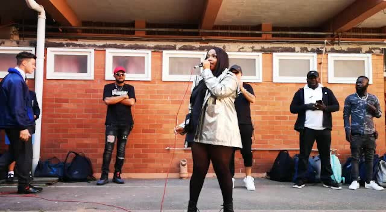 SOUTH AFRICA -Durban - Shekhinah visit Durban schools (Videos) (LWx)