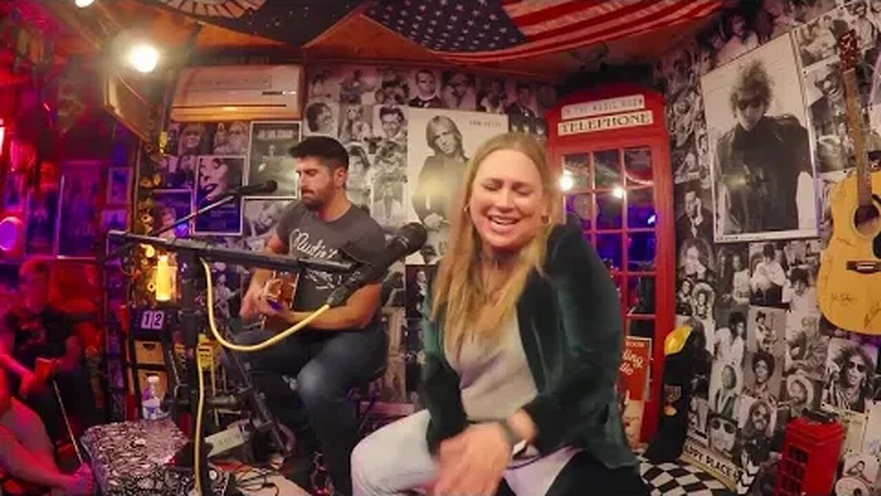 Crystal Yates "Wearing White" In The Music Room Single 2023