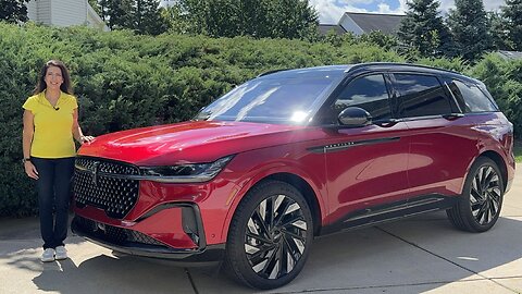 Is the 2024 Lincoln Nautilus's Interior Worth the Hype?