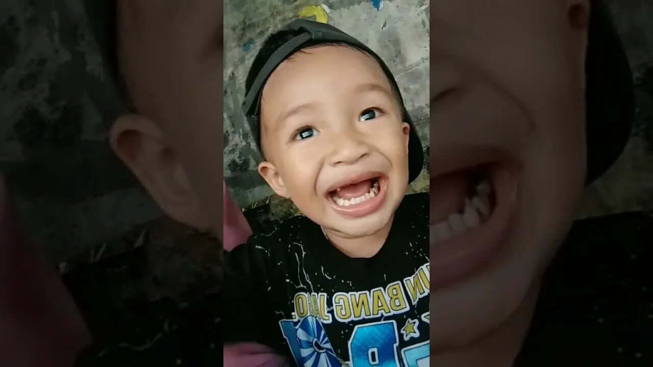 Makan Coklat Teman-teman