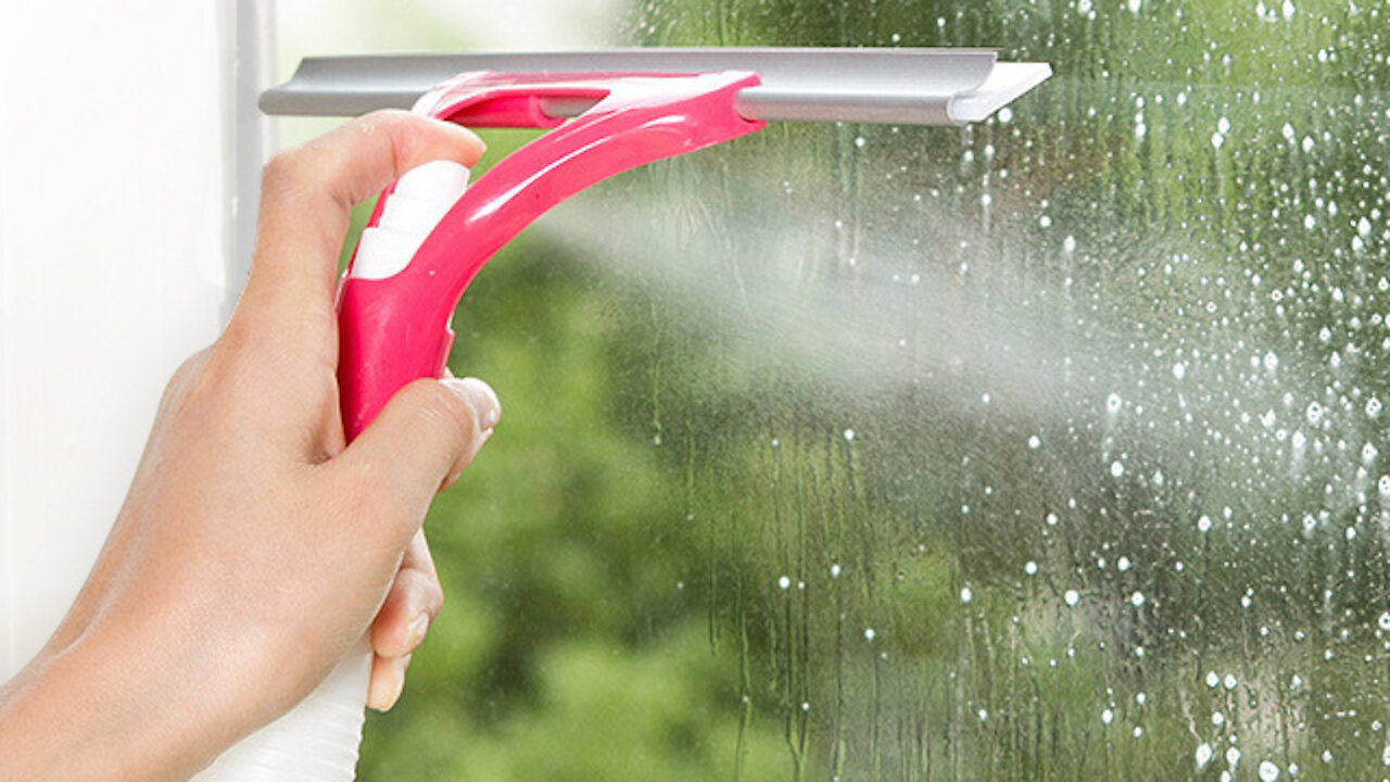 Multifunctional Convenient Spray Glass Cleaning Brush