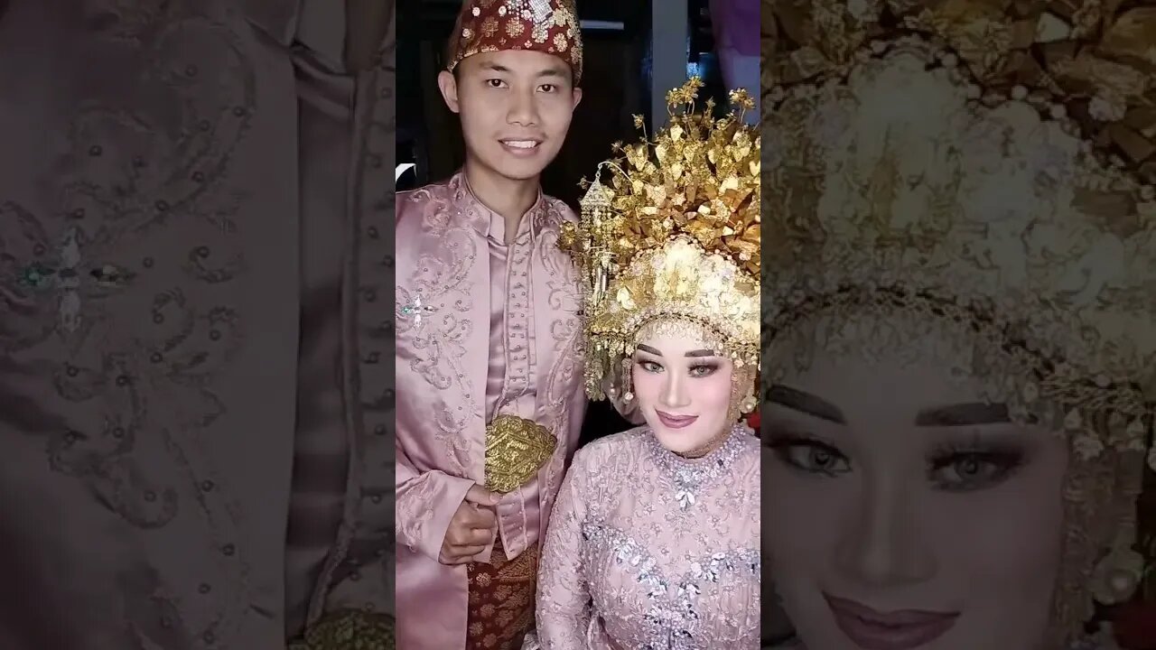 Senyum Bahagia Pengantin Baru Dengan Pakaian Adat Palembang #shorts #short #shortvideo